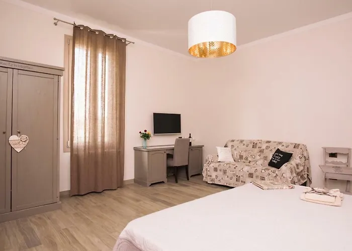 Konukevi Shabby Chic Floransa